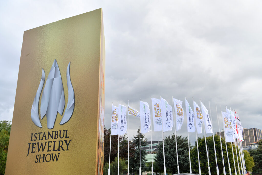 A Sustainable Glow at the Istanbul Jewelry Show - Vicenza Jewellery